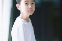 张浩天个人资料,才华横溢的青年才俊，多领域成就斐然