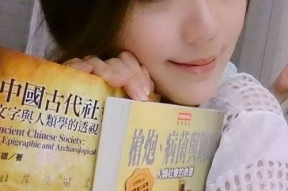 中天新闻女主播大全,魅力与专业并存