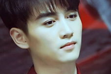 男明星头发,探寻男明星的时尚头型演变之路