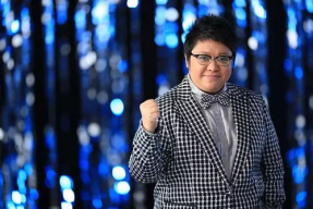 韩红那片海创作背景