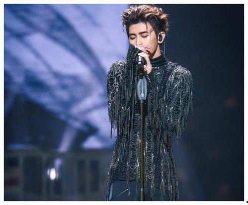 双男主娱乐圈吃瓜文推荐,瓜田里的甜蜜较量